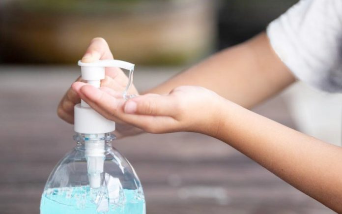 กรมวิทยาศาสตร์การแพทย์ แนะผู้ปกครองเลือกผลิตภัณฑ์เจลล้างมือให้ปลอดภัยสำหรับเด็กช่วงเปิดเทอม