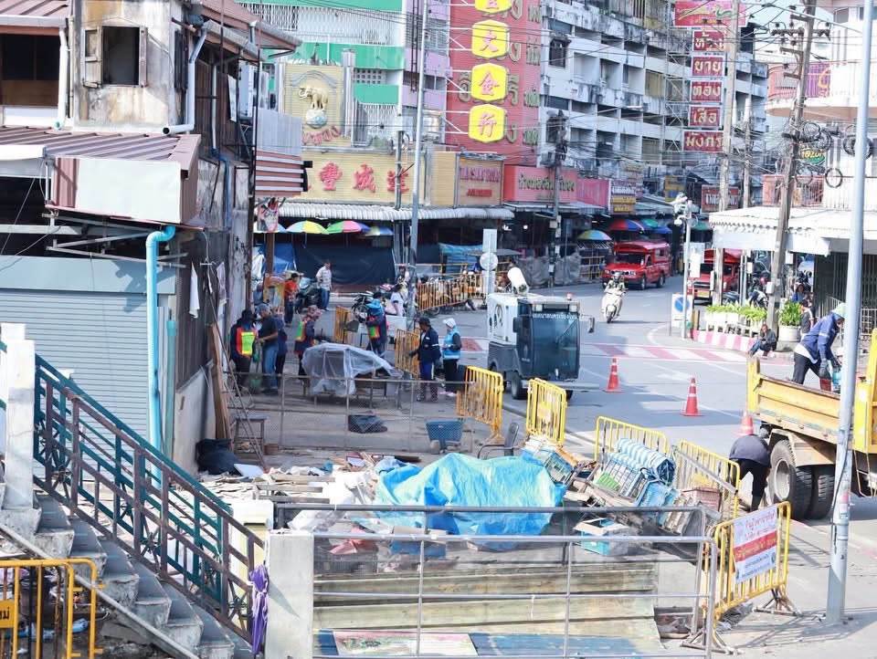 เทศบาลนครเชียงใหม่ เร่งจัดระเบียบ ทำความสะอาดพื้นที่สาธารณะตลาดต้นลำไย คืนพื้นที่สาธารณะ และความปลอดภัยของประชาชน รูปที่ 1